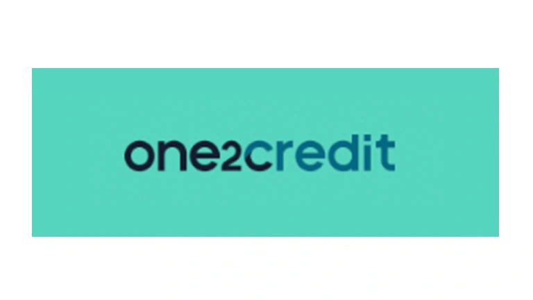 Logo de One2Credit, aliado financiero de la Universidad de América para créditos educativos y opciones de financiación estudiantil.