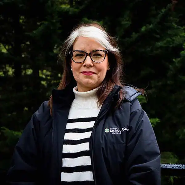 Internacionalización del Currículo 21 Vicerrectora Académica de la Universidad de América en Bogotá.